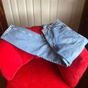 Men’s Wrangler Jeans, 20X No. 22, relaxed fit, 34x34.